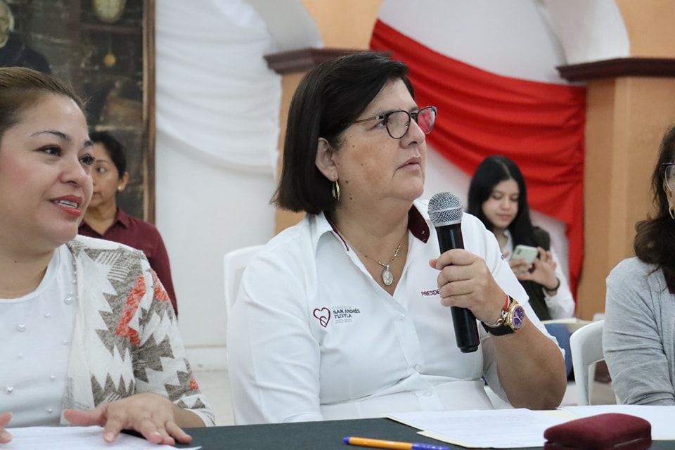 Ante cabildo rinde informe el Sistema de Protección Integral de niñas